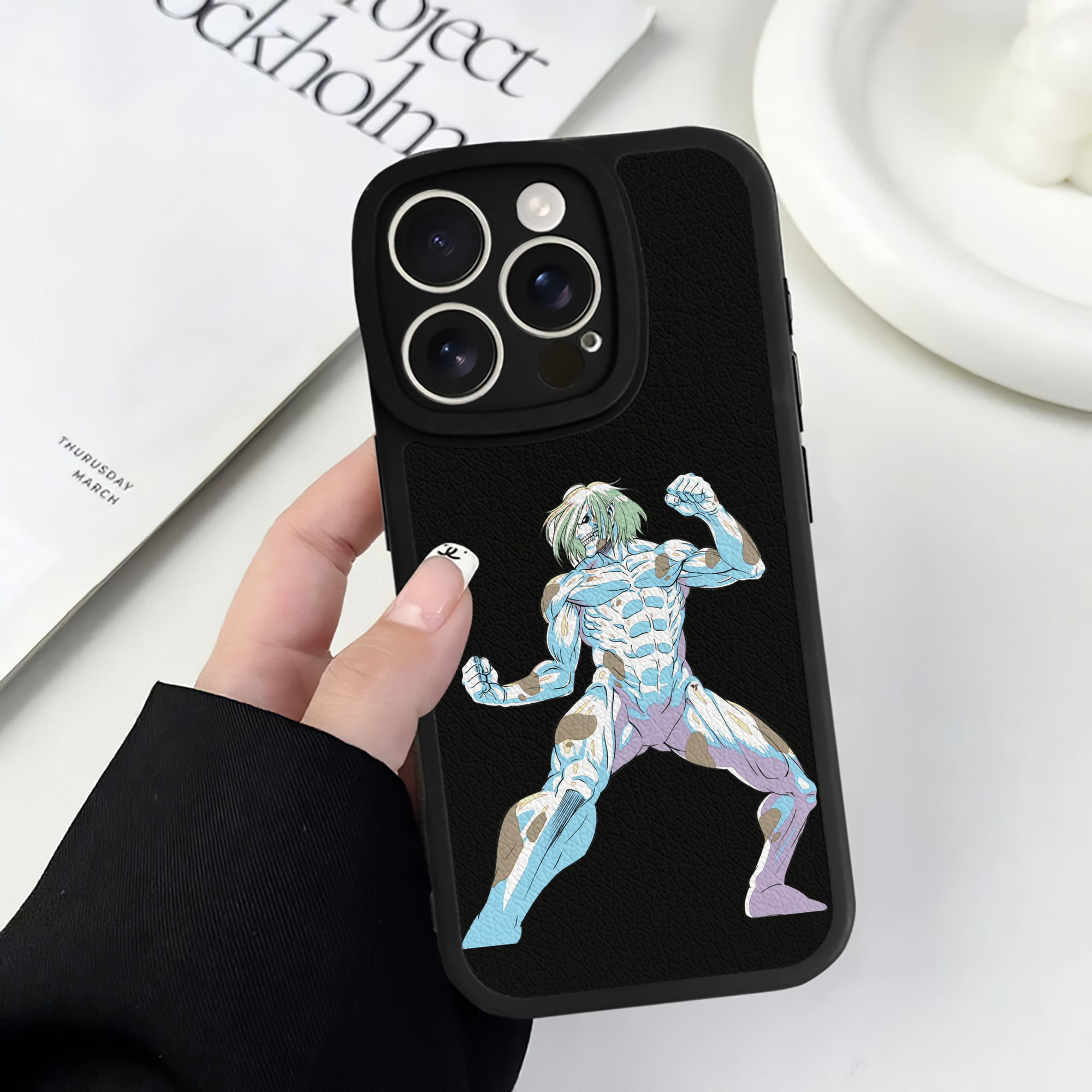 （画像用） 進撃の巨人 Attack on Titan 【iPhone 16シリーズ対応】シリコンスマホケース（レザー調） 材質：シリコン